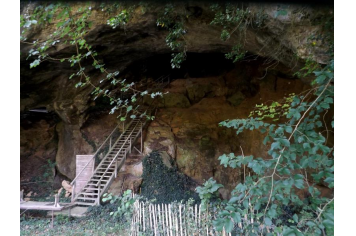 Grotte de Montgaudier Office de Tourisme La Rochefoucauld Lez Périgord